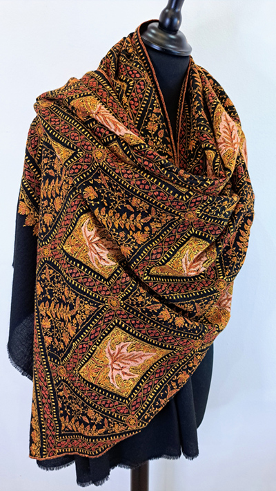 Châle Noir En 100% Cachemire (pashmina) Avec Broderie Artistique - Neuf Avec étiquettes